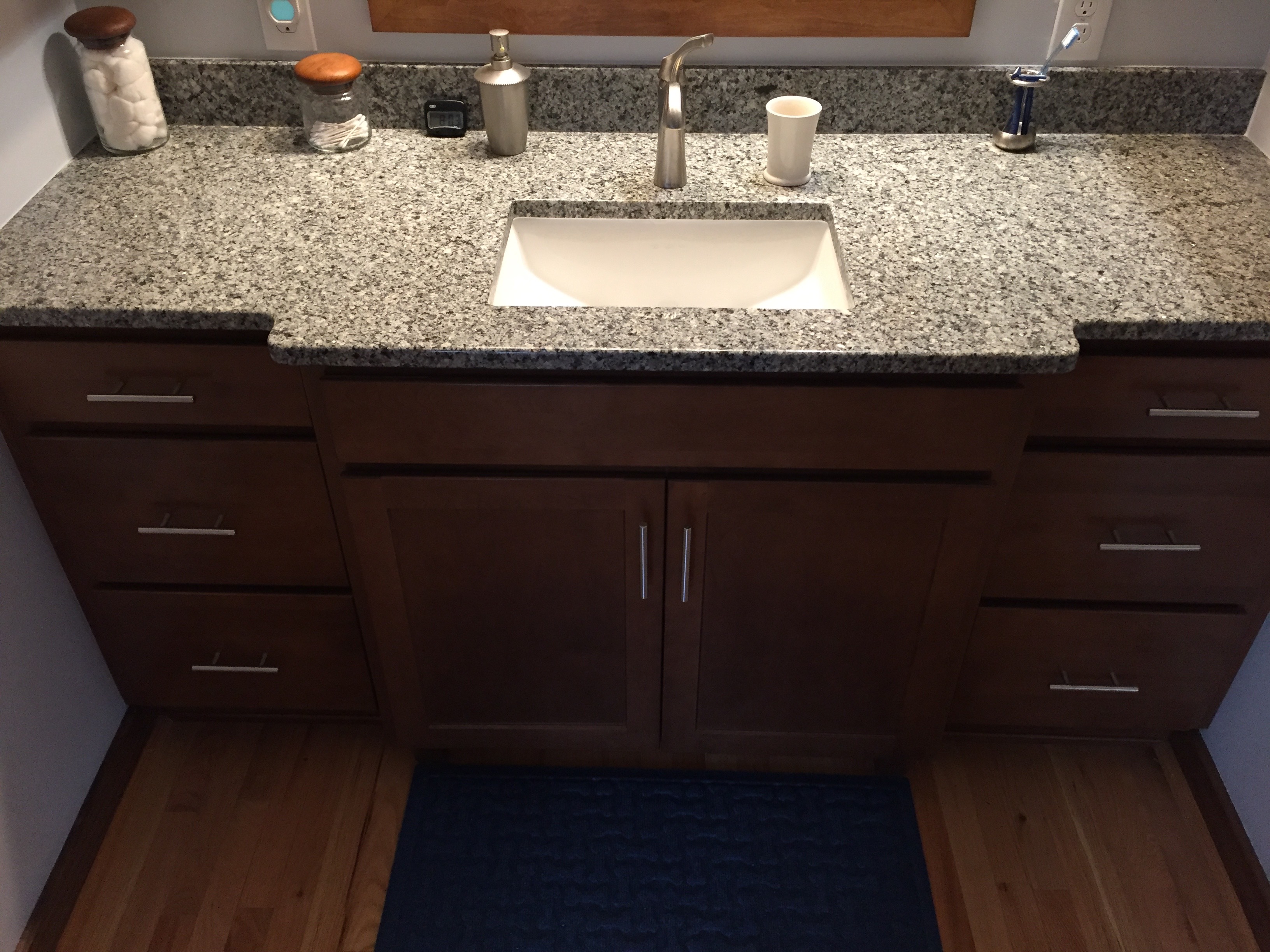 04.Granite vanity w.bump out-squashed